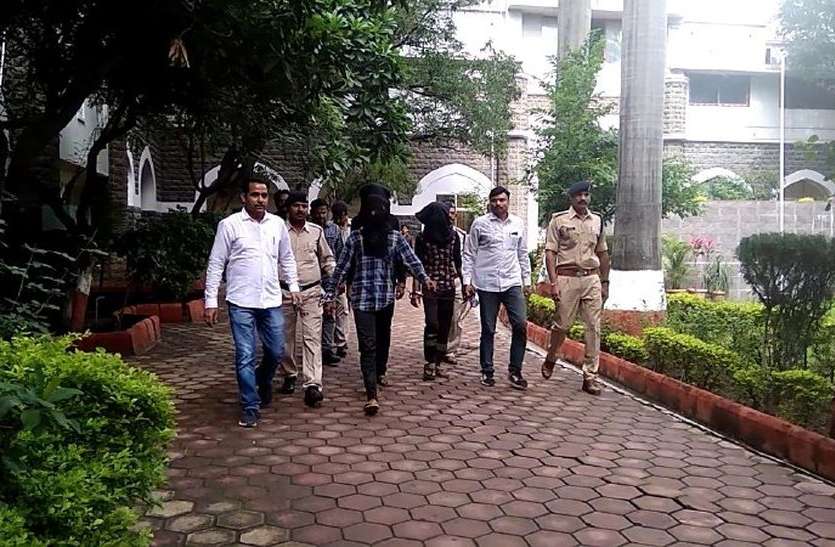 crime news दो माह पूर्व गाली देने पर युवक की हत्या कर भागे लिस्टेड बदमाश पकड़ाए