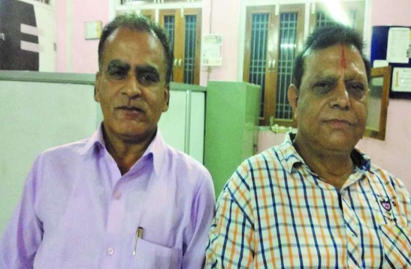 अध्यक्ष मनोनीत कई मुद्दों पर चर्चा, किए निर्णय