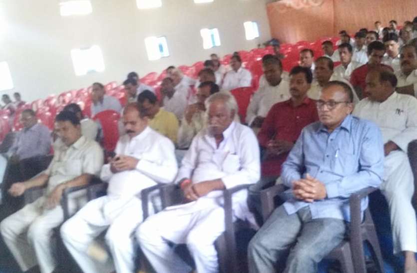 shahdol शिक्षा की अलख जगाने वाले को किया याद
