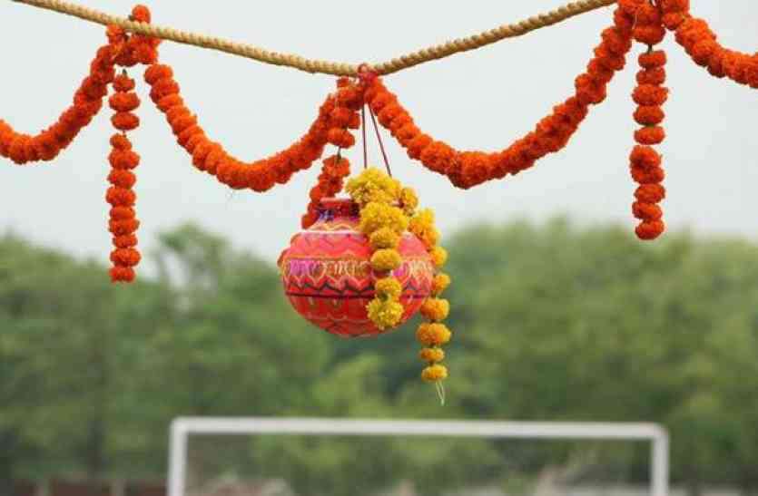janmastmi 2018: janmastami2018 celebrity market decorated heritage जन्माष्टमी 2018: आस्था की हांडी तक परम्परा का पिरामिड...