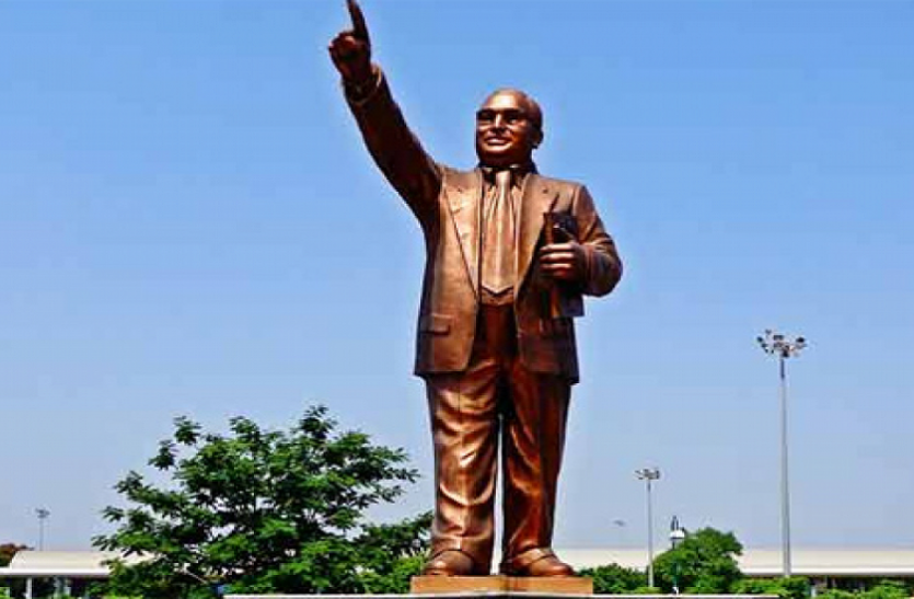 ambedkar पद्मश्री राम सुतार करेंगे आंबेडकर की 250 फीट ऊंची प्रतिमा तैयार, दो साल में पूरा होगा निर्माण