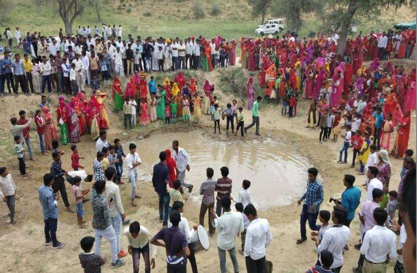 Janmashtami festival in rural area बधाई हो बधाई, जन्मे कृष्ण कन्हाई