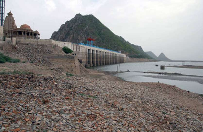 bisalpur dam बीसलपुर बांध ने बढ़ाई जलदाय विभाग की चिंता