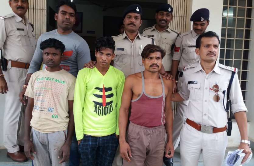 The robbers became laborers काम करने गए थे मजदूर बन बैठे चोर