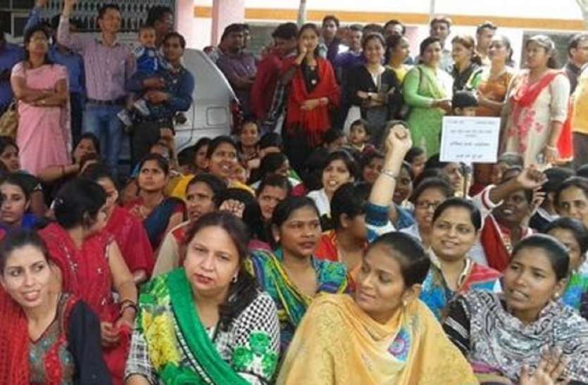 contract workers 55 की उम्र तक नौकरी कर सकेंगे संविदा कर्मचारी