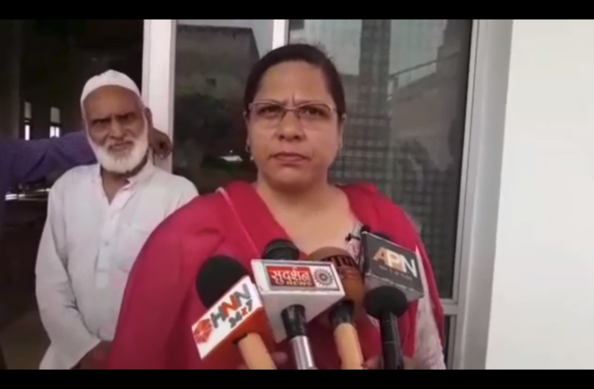 faraha faiz सुप्रीम कोर्ट की वकील फराह फैज ने अपने धर्म परिवर्तन पर किया बड़ा खुलासा कही ये बात