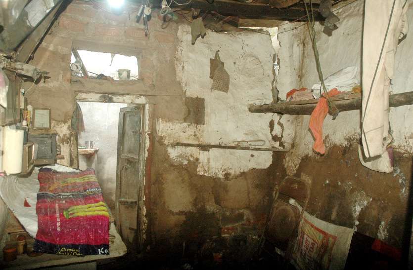 patrik news बारिश से गिरे मकान