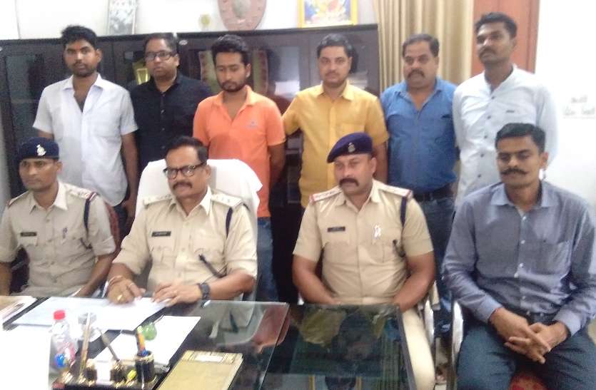 Hemp smuggler arrested फस्र्ट ईयर का स्टूडेंट कर रहा था ये घिनौना धंधा, रायपुर से लेकर आया था शहर