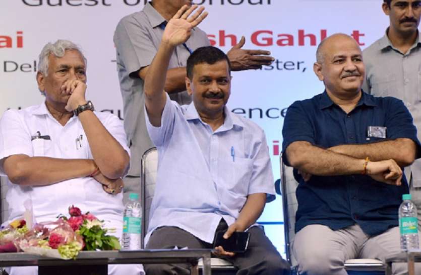 CM Kejriwal हार्दिक पटेल के अनशन का आज 10वां दिन, सीएम केजरीवाल ने मांगों का किया समर्थन