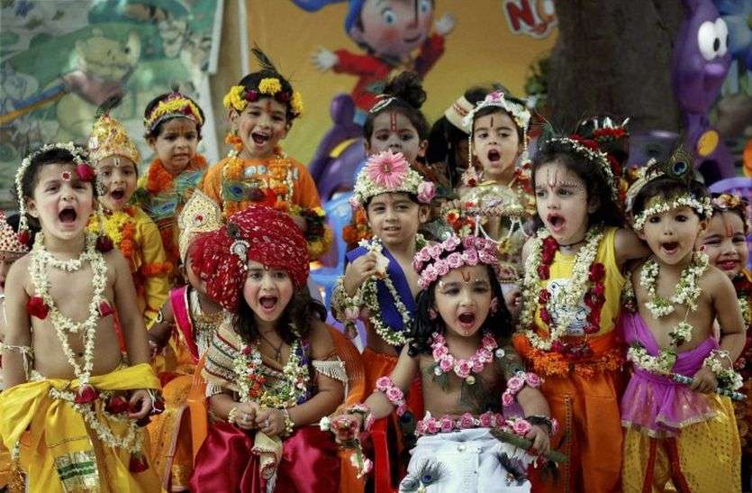 Krishan Janmashtami Celebration in Alwar कृष्ण जनमाष्टमी आज, अलवर के मंदिरों में सजेगी आकर्षक झांकिंया, यहां होगी दही-हांडी प्रतियोगिता