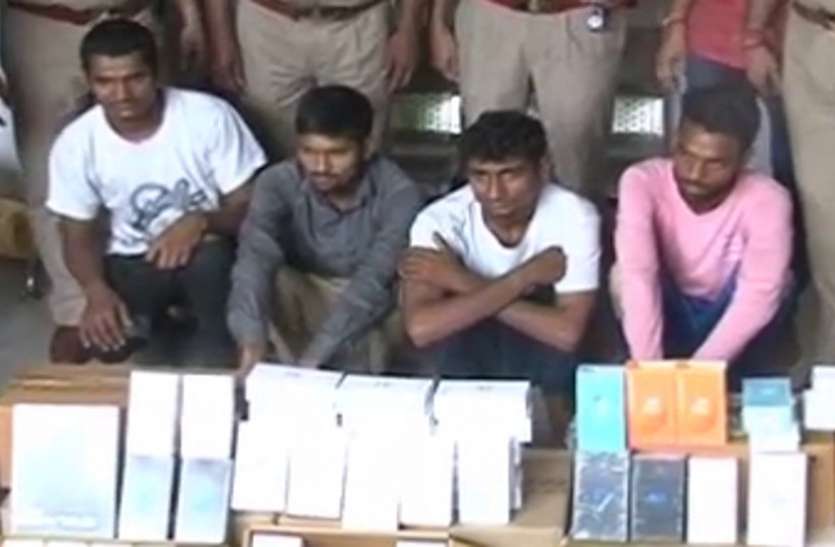 noida यूपी में इनामी बदमाशों ने फिल्मी स्टाइल में दिया बड़ी वारदात को अंजाम, कंपनी से उड़ा लिए करोड़ों के मोबाइल फोन