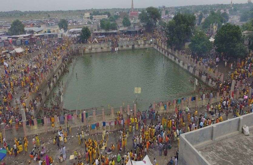 photo sadulpur गोगाजी के लक्खी मेले में उमड़ी आस्था अपार
