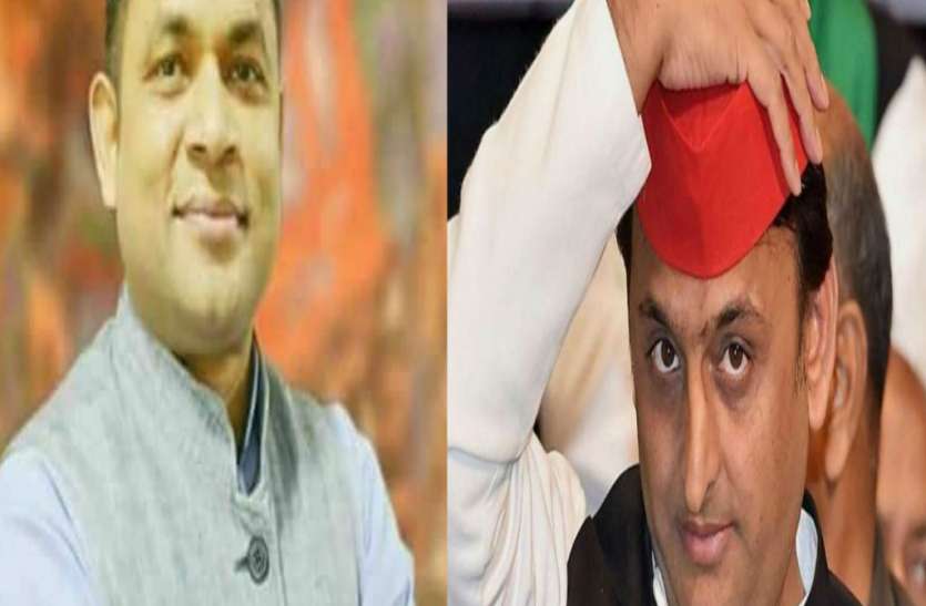 Subhash Yaduvansh and Akhilesh yadav लोकसभा चुनाव को लेकर बीजेपी ने खेला बड़ा दांव, इस यादव नेता को देने जा रही है बड़ी जिम्मेवारी, सपा की बढ़ी टेंशन