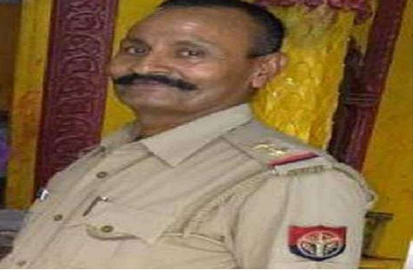 Daroga shyam shankar yadav promotion on retirement डायल 100 में तैनात दरोगा जिस दिन हुए रिटायर्ड, उसी दिन मिली तरक्की, सभी हुए अचंभित
