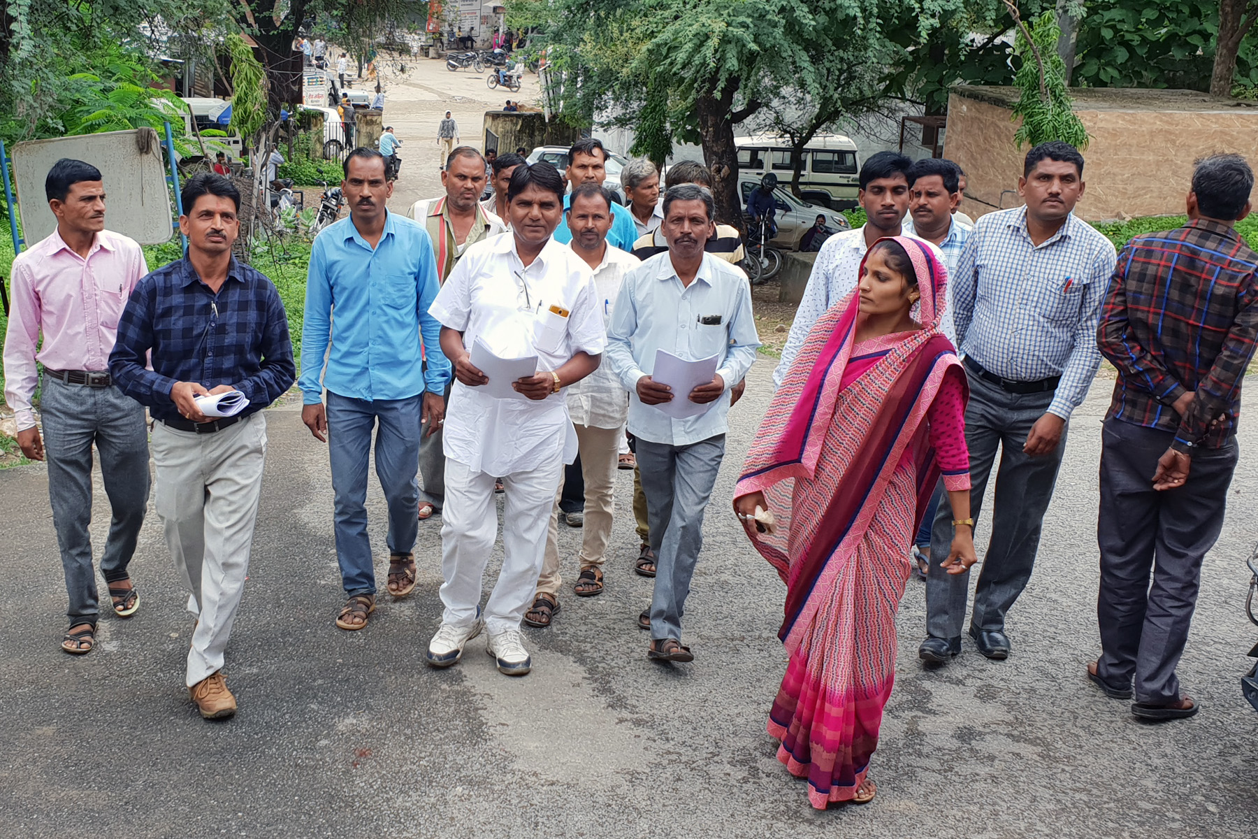 govt. school karel इस स्कूल से फिर छिन जाएगा खेल मैदान ! पत्रिका ने अभियान चला कर मुक्त करवाया था खेल मैदान