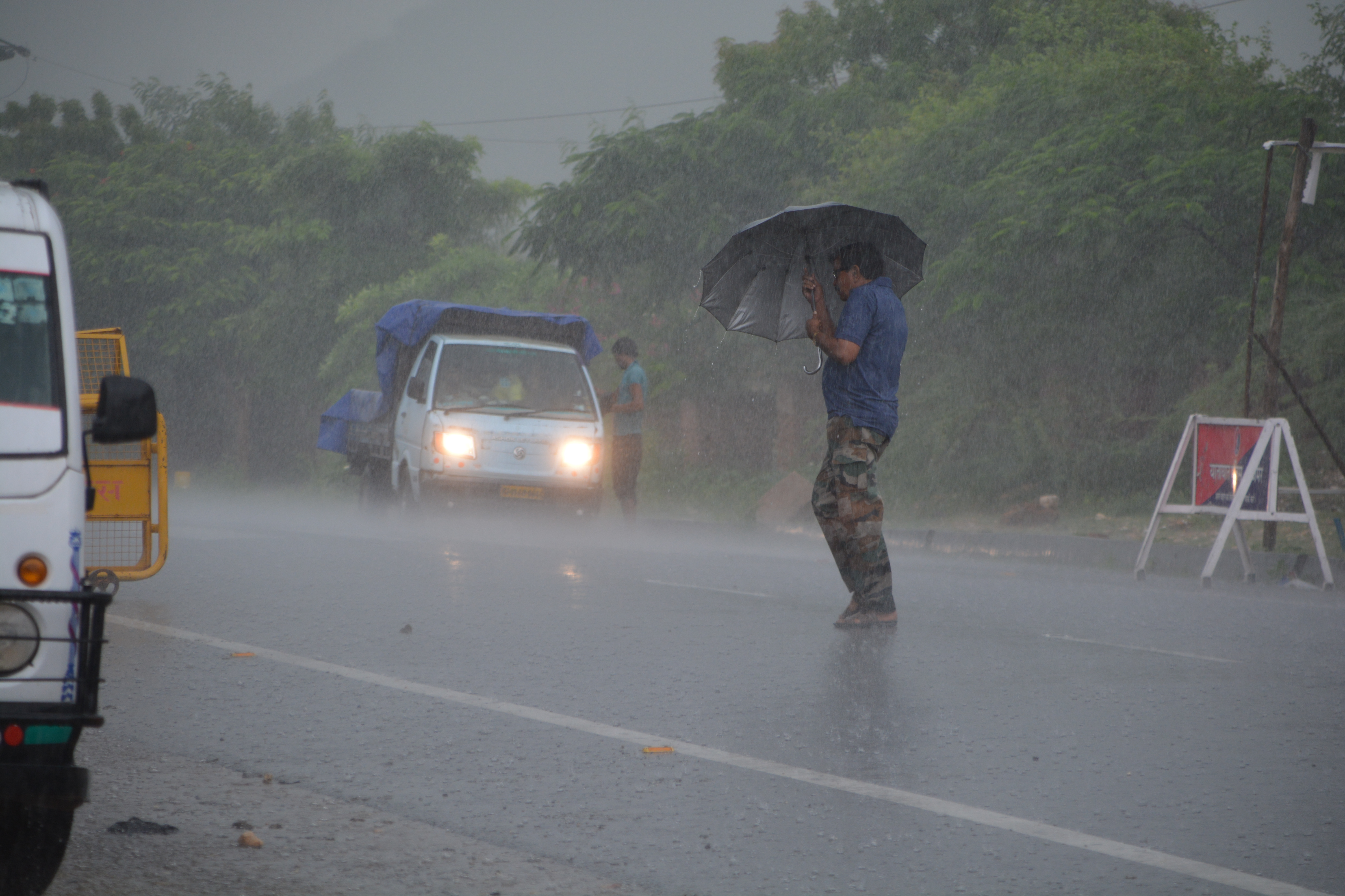low rainfall in ajmer Weather report: सुबह किया हल्का छिडक़ाव, आसमान में मंडराते रहे काले बादल