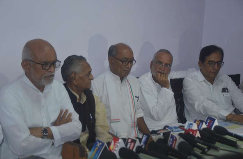 rewa एससीएसटी एक्ट और सीएम पर पथराव पर क्या बोले दिग्विजय सिंह, जानिए भाजपा पर कैसे उठाए सवाल