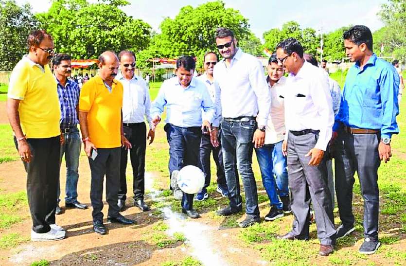 patrika राज्य स्तरीय फुटबॉल व रोलबॉल स्पर्धा की शुरुआत आज से