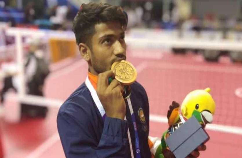 HARISH KUMAR एशियाड से पदक जीत भारत लौटा यह एथलीट फिर भी चाय बेचने को है मजबूर
