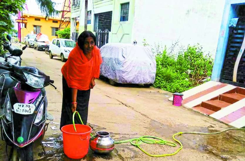 People on the third day in need water Kaveri State कावेरी स्टेट में तीसरे दिन भी पानी को तरसे लोग