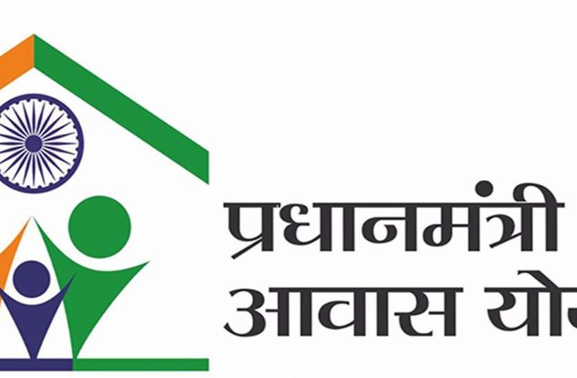 PMAY nagaur hindi news खेतों में खड़ी फसल ने रोकी प्रधानमंत्री आवास योजना में आवास निर्माण की रफ्तार