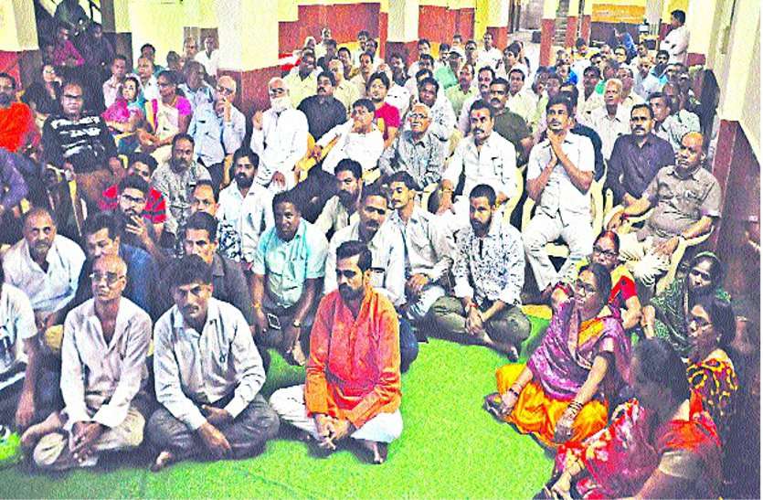 patrika एट्रोसिटी एक्ट : देशभर में बवाल के बीच सपाक्स उतारेगा पूरे मध्यप्रदेश में उम्मीदवार....