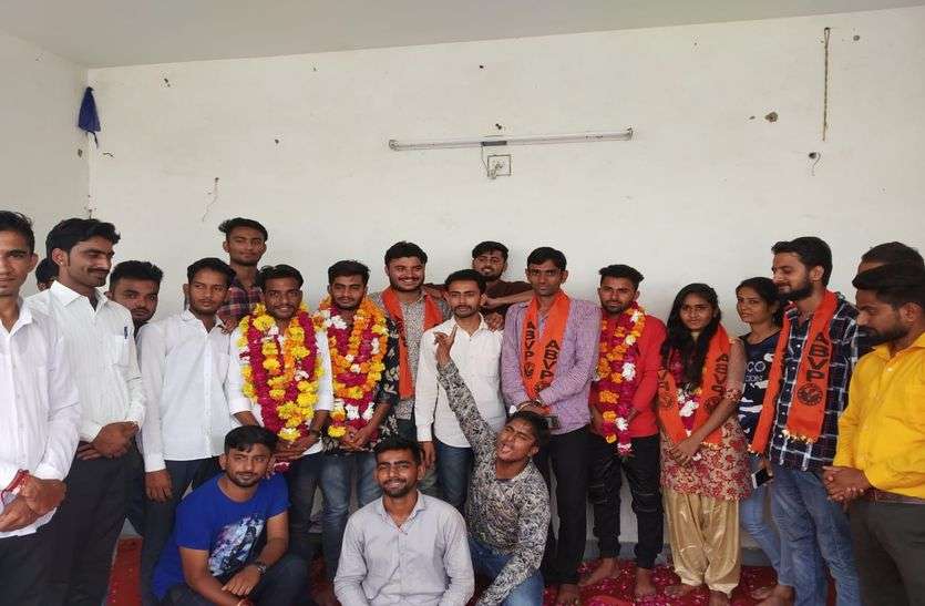 sirohi कॉलेज का चुनावी रण: शक्ति प्रदर्शन के साथ उम्मीदवार आज दाखिल करेंगे नामांकन