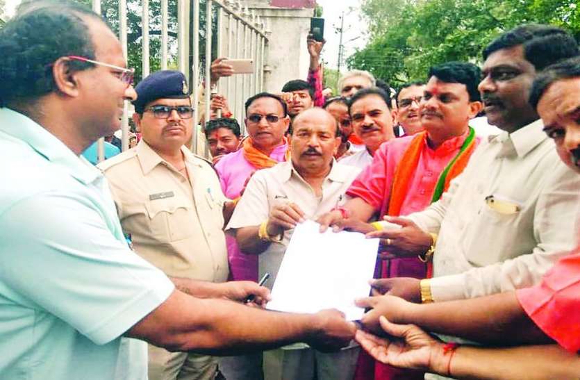 alirajpur news कांग्रेस का जनाधार घटता देख कराया हमला