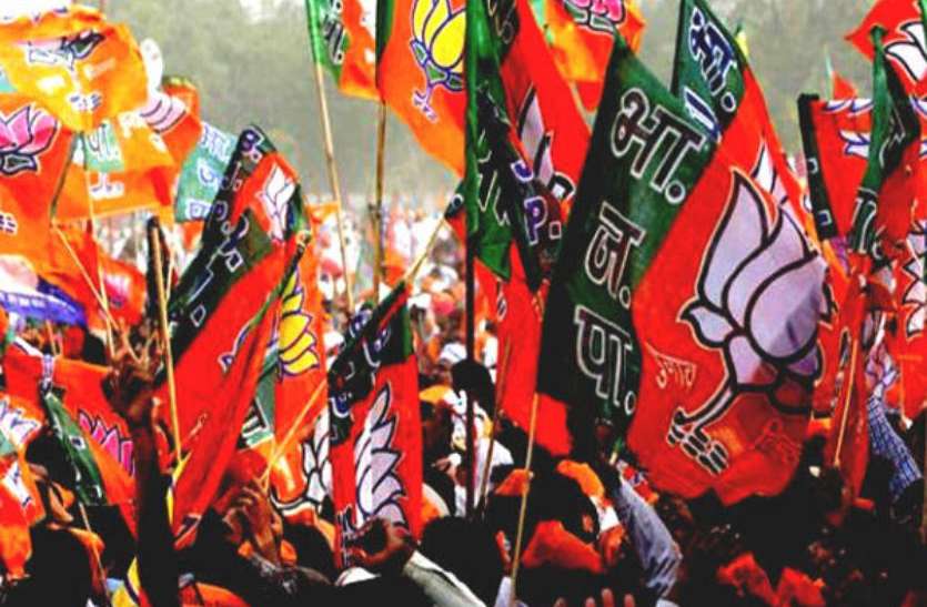 bjp flag भाजपा के इस पैतरे से पश्चिम यूपी में खत्म हो जाएगा ये बड़ा मुद्दा, यह है वजह