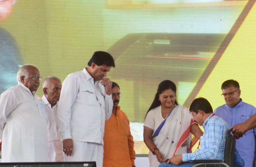 raje लाभार्थी-मुख्यमंत्री संवाद: सीएम ने किया दावा, 5 साल में 40 लाख लोगों को दी नौकरी