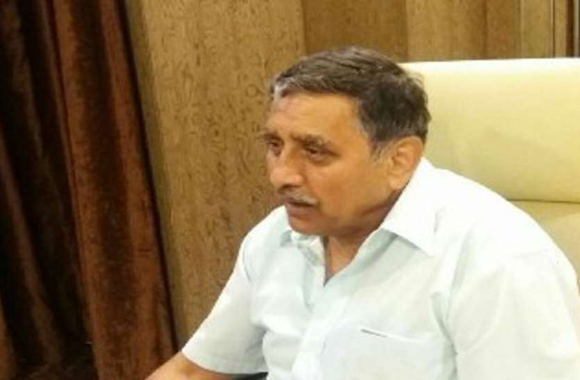keynote 2018 : Lt Gen Arun Kumar Sahani special interview Patrika keynote 2018: भारत से जुड़ी नीतियों में पाकिस्तान में की फौज का होता है दखल, देखें वीडियो