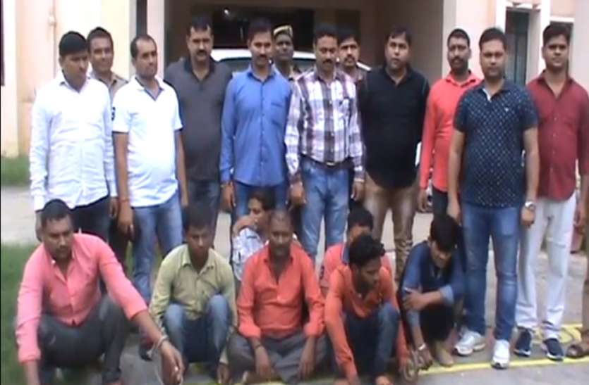 kannauj पुलिस को मिली बड़ा सफलता, असलहा तस्कर गिरोह के सात सदस्यों को किया गिरफ्तार