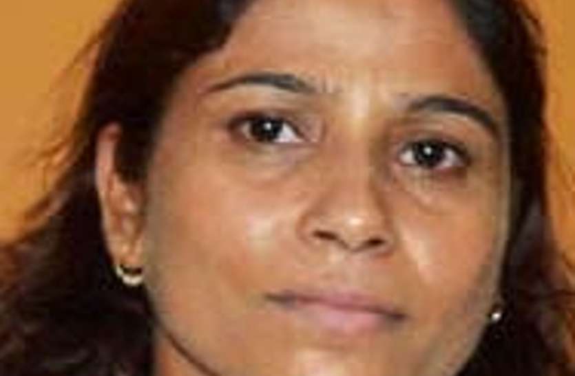 meerut Teacher's Day 2018: कौसर जहां को दिया जा रहा यह अहम पुरस्कार, इन्होंने पलट दिया सरकारी स्कूल का माहौल