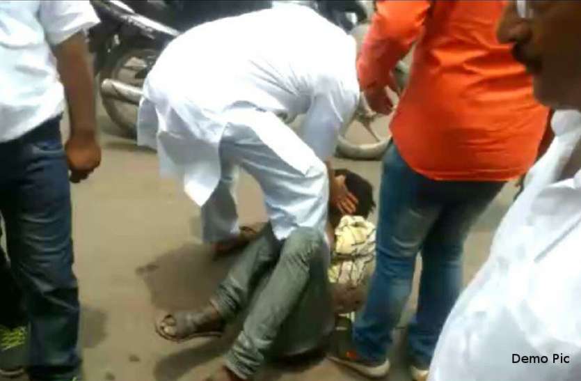 banswara बांसवाड़ा : युवक के मुंह पर कपड़ा बांधकर बाइक पर बैठा ले गए बदमाश, सूनसान जगह ले जा कर किया ऐसा शर्मनाक काम