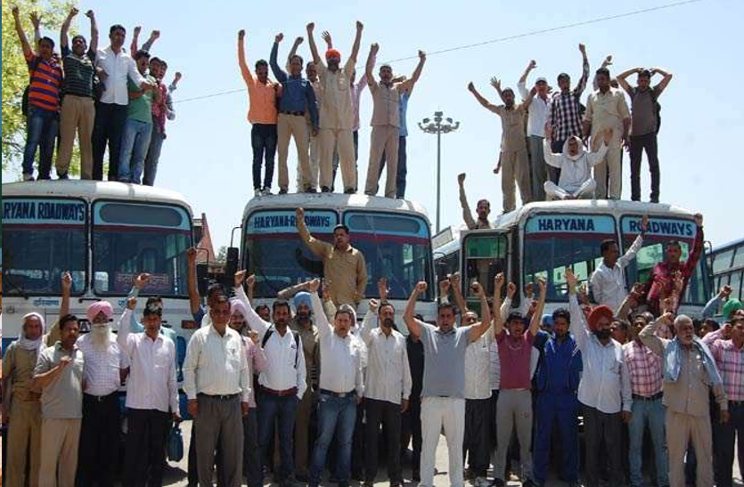 file photo एस्मा के बावजूद हड़ताल पर हरियाणा रोडवेज र्किर्मयों ने शुरू की हडताल