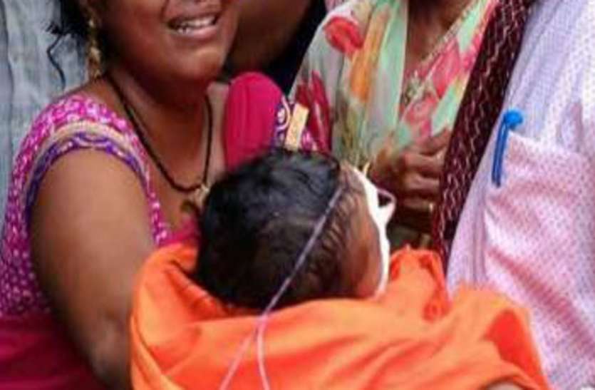 newborns death in mp - Two newborns died in hospital अस्पताल में दो नवजातों की मौत, मच गया कोहराम