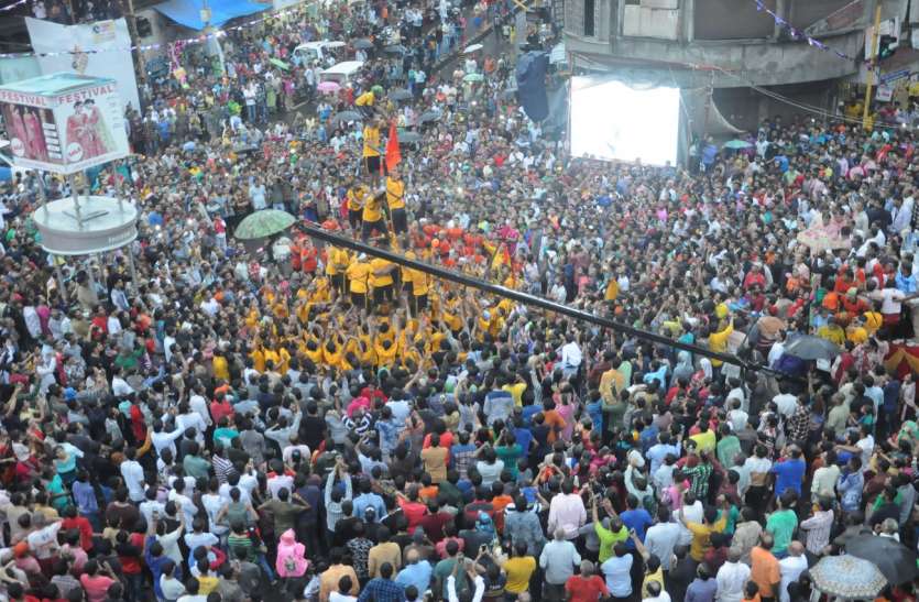 surat photo जन्माष्टमी पर्व: कृष्णभक्ति में डूबा रहा ‘सूरत’