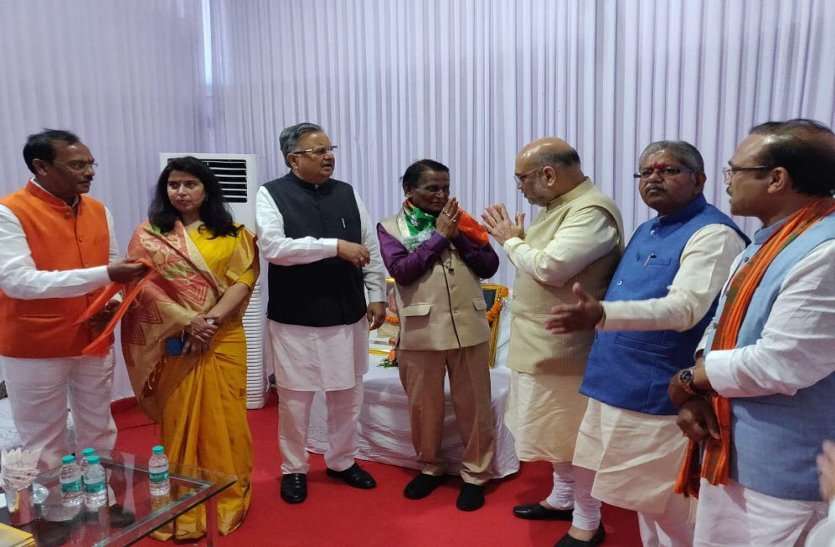 Bhilai patrika हास्य कवि डॉ. सुरेंद्र दुबे के बीजेपी में शामिल होने से बेमेतरा और दुर्ग से प्रबल दावेदारी की चर्चा