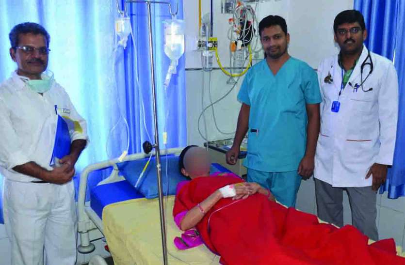 Rajsamand Hindi news, Rajsamand local news, अब राजसमंद में होने लगी कैंसर पीडि़तों की कीमो थेरेपी, मरीजों को नहीं काटने पड़ेंगे चक्कर