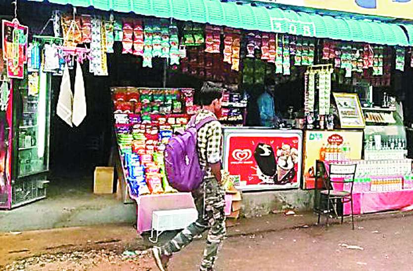 jaipur यह कैसी सक्रियता, बिक्री रोकने के बजाय कर रहे कमाई