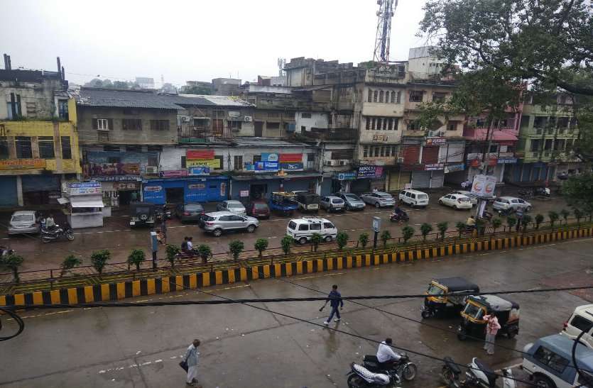 Bharat Bandh : यहां स्कूल से लेकर गुमटियों तक पर ताला, सरकार को चेताने पूजन-पाठ