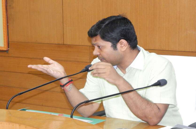 hardoi हादसों ने दस लोगों को निगला, DM और SP ने जारी किया अलर्ट