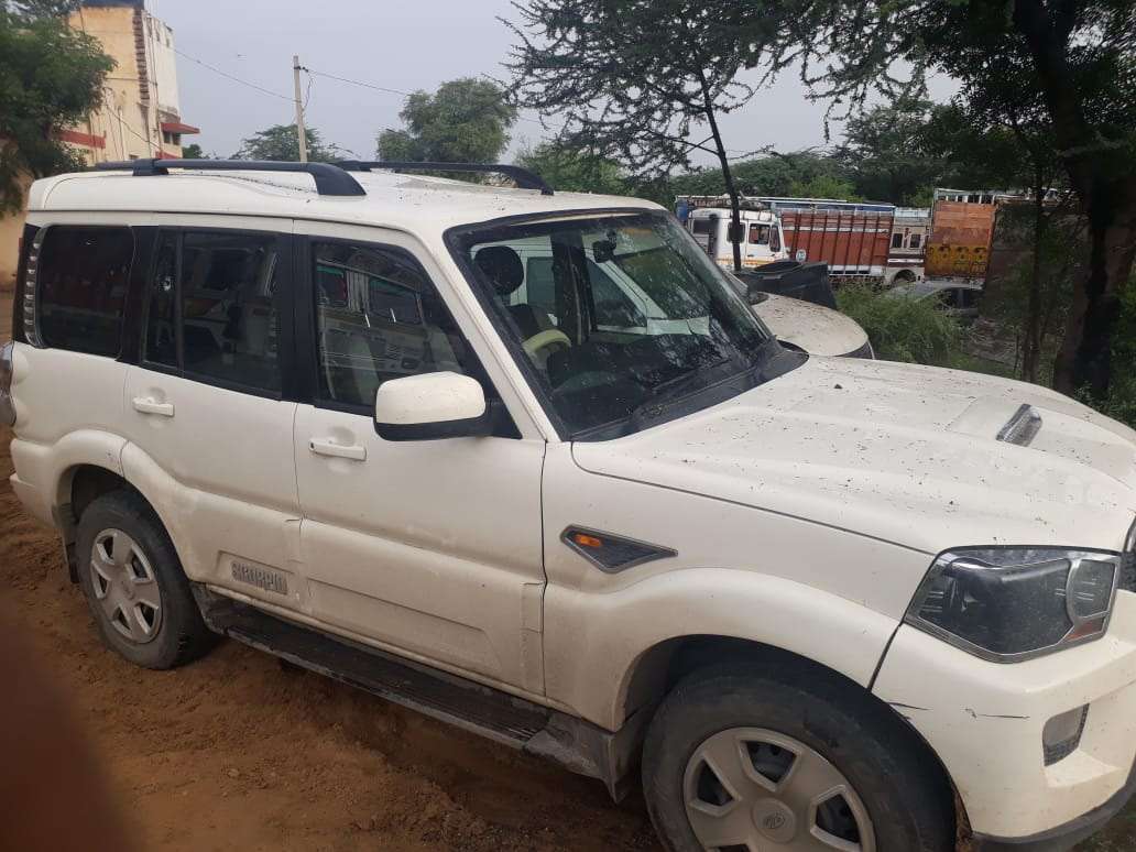 firing on Police, constable injured