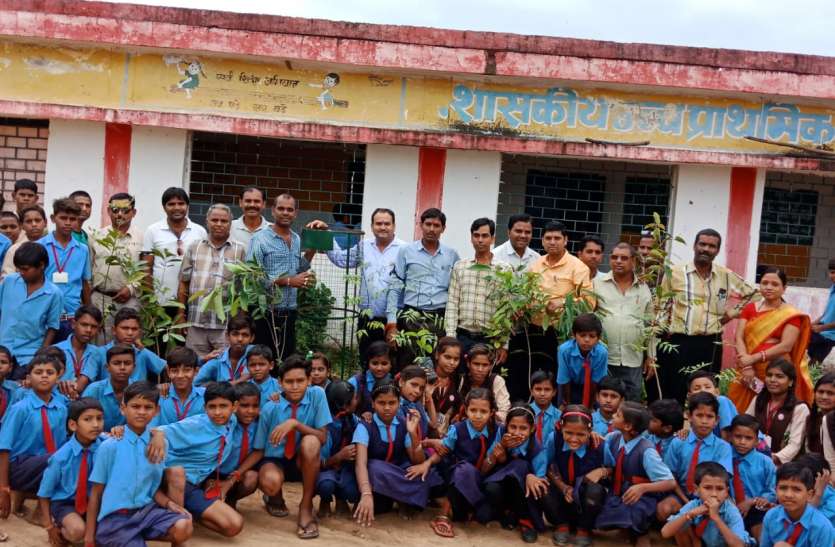 teachers day शिक्षा के लिए समर्पित था राधाकृष्णन का जीवन
