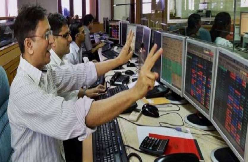 Sensex रुपए के आॅल टाइम लो के बीच शेयर मार्केट में आर्इ बहार, सेंसेक्स में 225 अंकों का उछाल