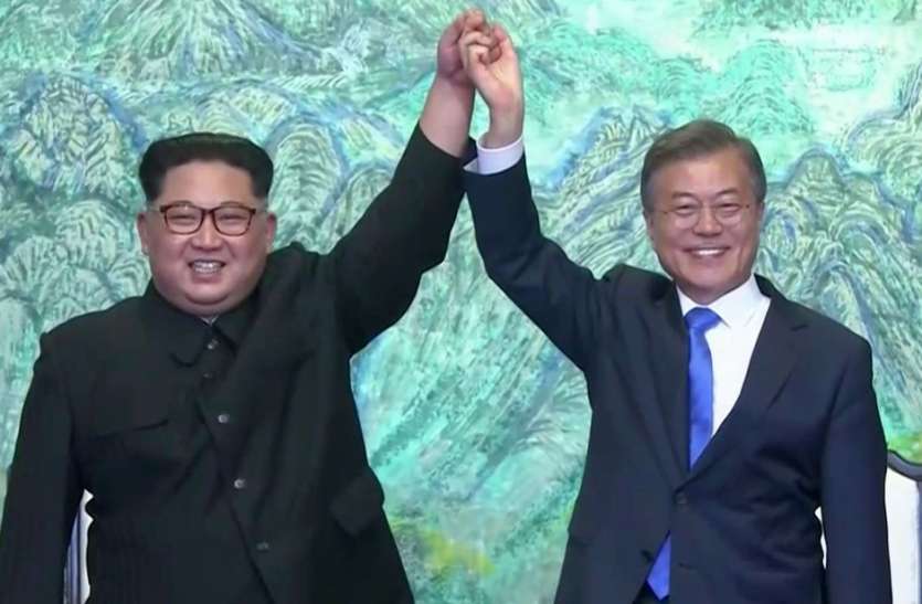 moon-kim file photo 18 सितंबर को किम जोंग और मून जे इन की प्योंगयांग में होगी मुलाकात