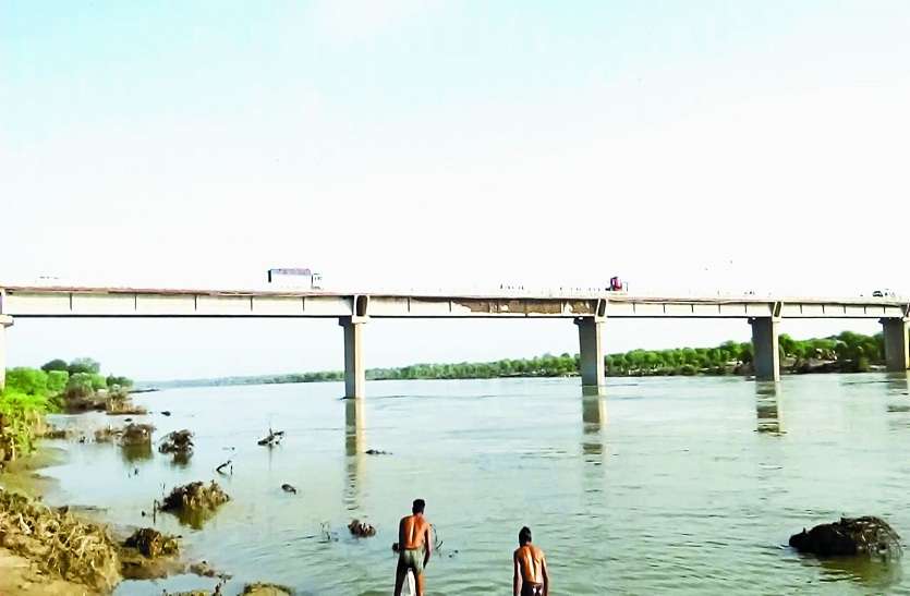 sawaimadhiopur सियासत... सरकार के दावों और विपक्ष के आरोपों के बीच जमीनी हकीकत, चुनावी आहट में मुद्दों की तलाश, विधानसभा चुनाव को लेकर सक्रिय हुए दल