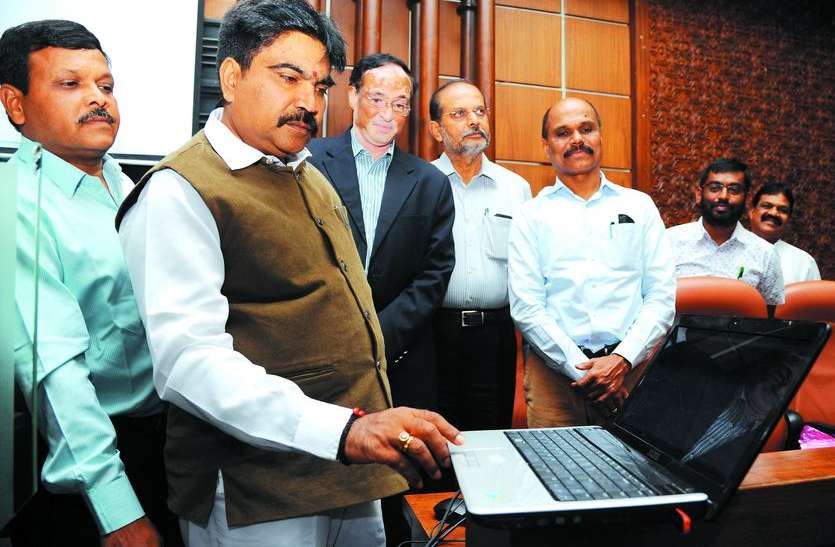 forest minister किसानों के लिए पौधरोपण अनिवार्य करने का कानून बनाएंगे : शंकर