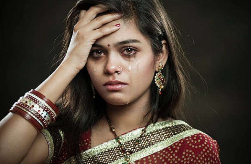 never speak women these 2 words महिलाओं को भूलकर भी ना बुलाएं इन 2 नामों से, महालक्ष्मी जाएंगी रूठ, हो जाएगा सर्वनाश