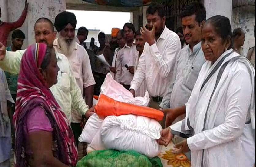 lakhimpur प्रभारी मंत्री ने बाढ़ क्षेत्रों का किया दौरा, जानी हकीकत